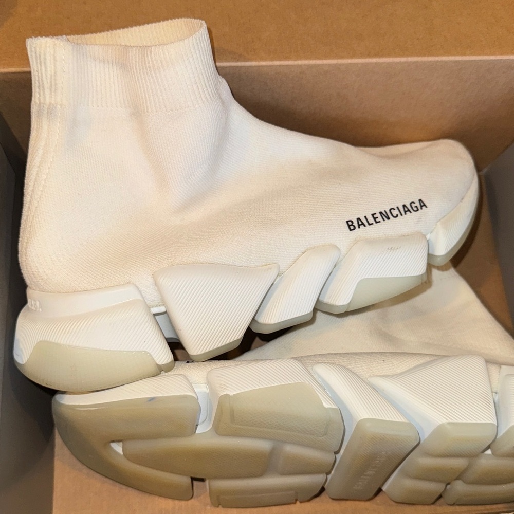 WOMEN'S BALENCIAGA SPEED 2.0 RECYCLED KNIT SNEAKER IN White